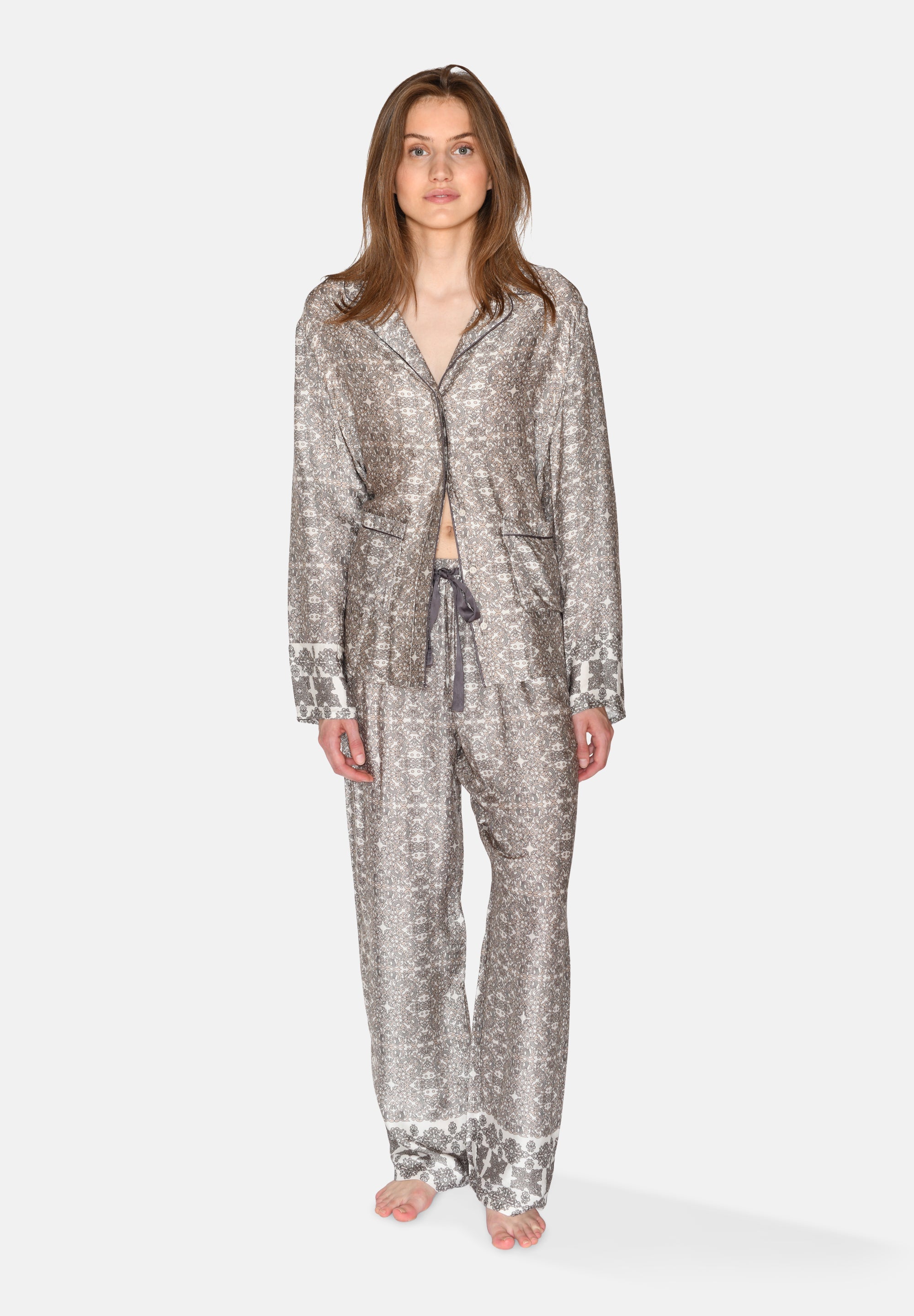 Janet Pants, Snow White AOP