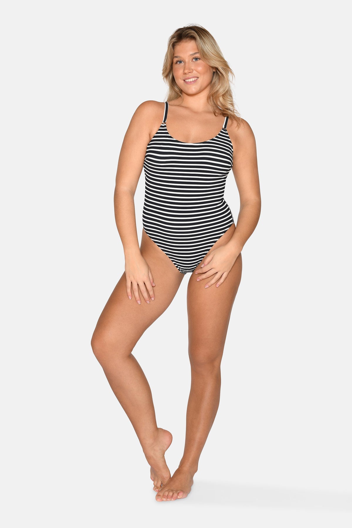 Bella Swimsuit w. Wire, Black Stripe – CCDK Copenhagen